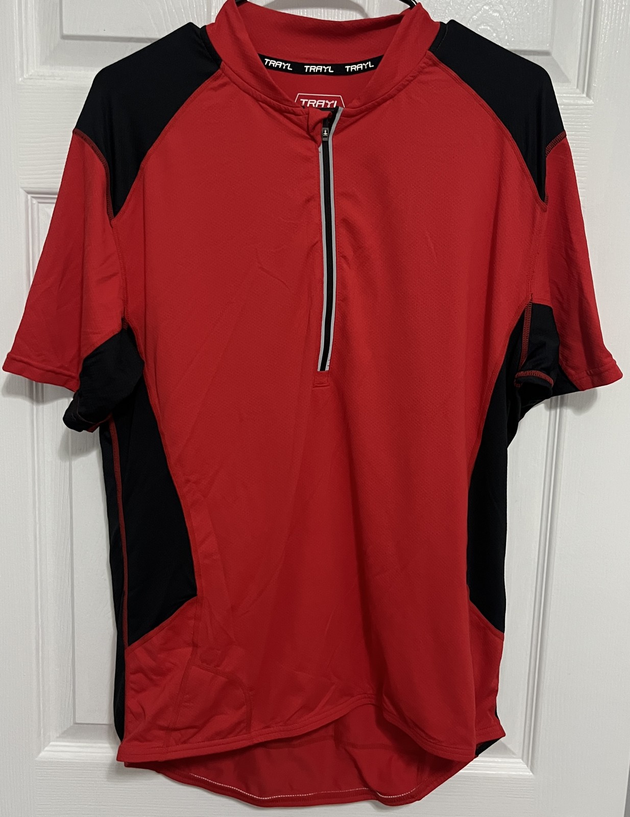 TRAYL Men’s M Cycling Jersey Red Black Short Sleeve Quarter Zip Bike Shirt Top