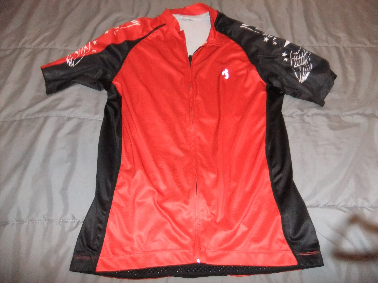 MUTEKI ADULT LARGE CYCLING SHIRT FULL ZIP FRONT POCKETS BACK MINT RED/BLACK