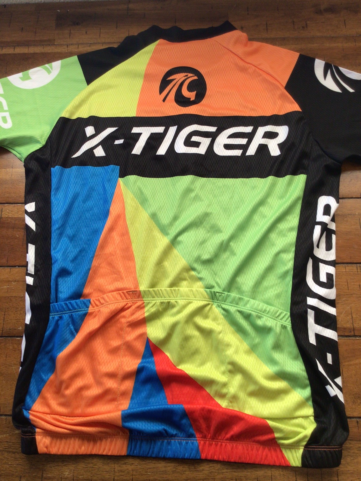X-Tiger men’s cycling jersey Colorful size XL short sleeve 1/2 zip bike