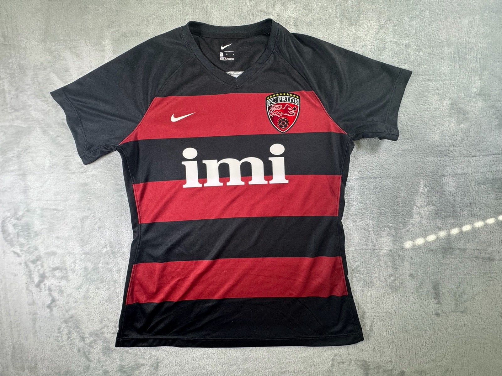 Nike FC Pride Soccer Jersey Womens Large Black Red Striped IMI #24 Shirt
