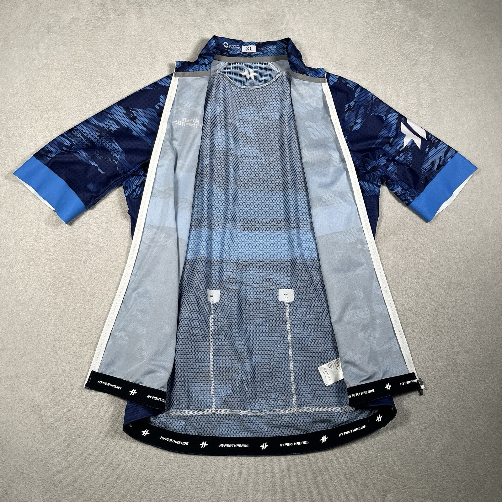 HyperThreads Cycling Bicycle Jersey Men Size XL Blue Camo Full Zip/Pockets *EUC