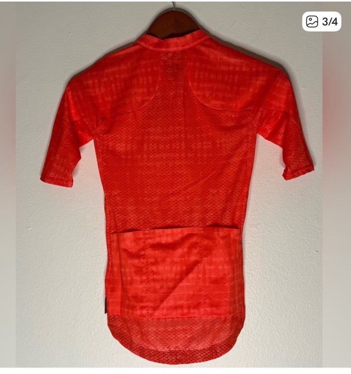 PEARL IZUMI Women’s Pro Mesh Jersey