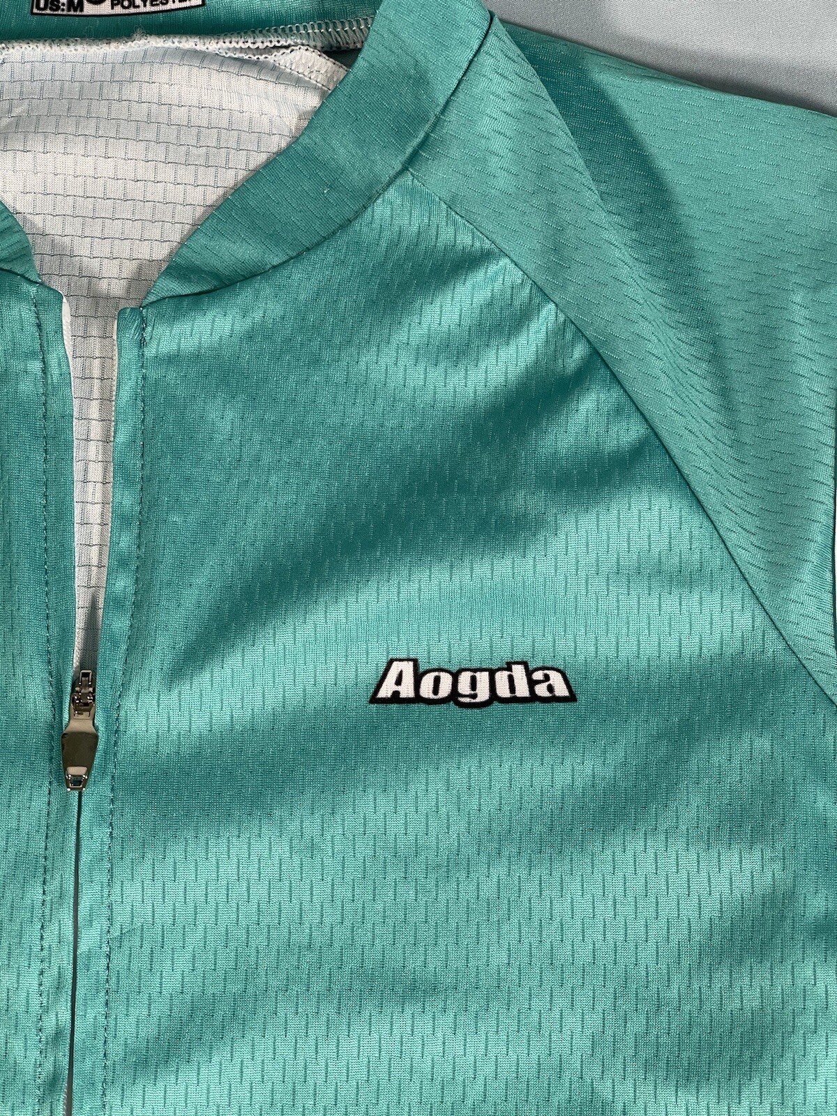 Aogda Men’s Cycling Vest Size M Medium Green Yellow Back Pockets Full Zipper NWT