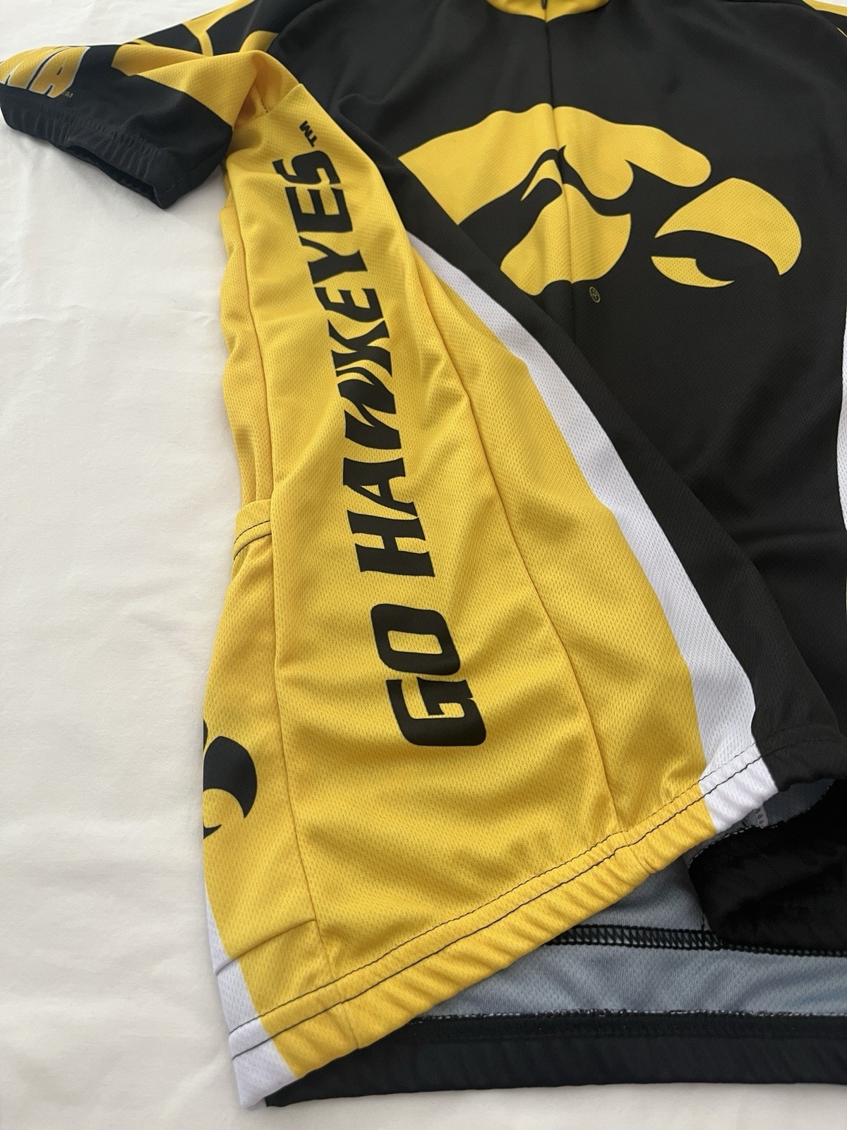 Iowa Hawkeyes Cycling Jersey Mens Small Black Yellow Logo Outdoor NCAA Sports