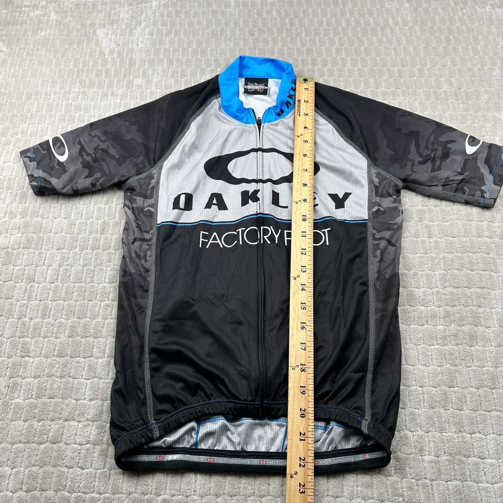 Oakley Factory Pilot Black & Gray Camo Cycling Jersey Sz Extra Small Biking MTB