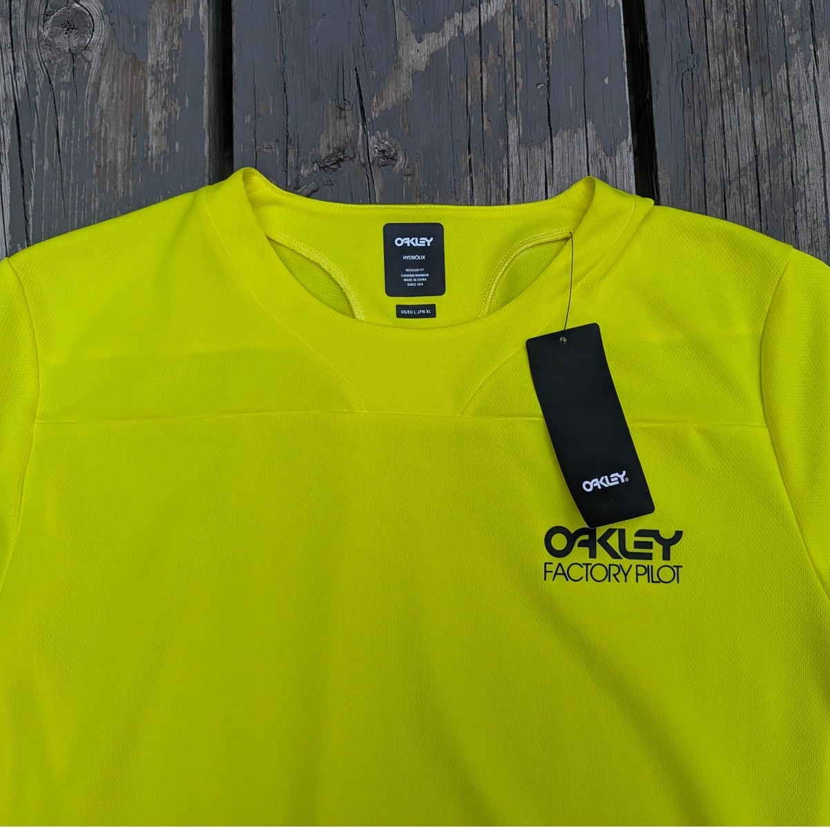 NWT Oakley Factory Pilot Lite MTB Cycling Jersey Sulphur Neon Yellow Men’s L