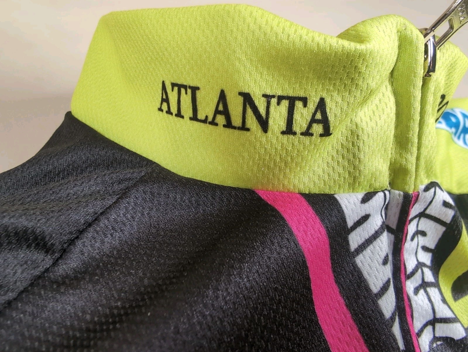Hincapie Sportswear Mens L Bicycles Cycling Jersey Pink Black Yellow Full Zip