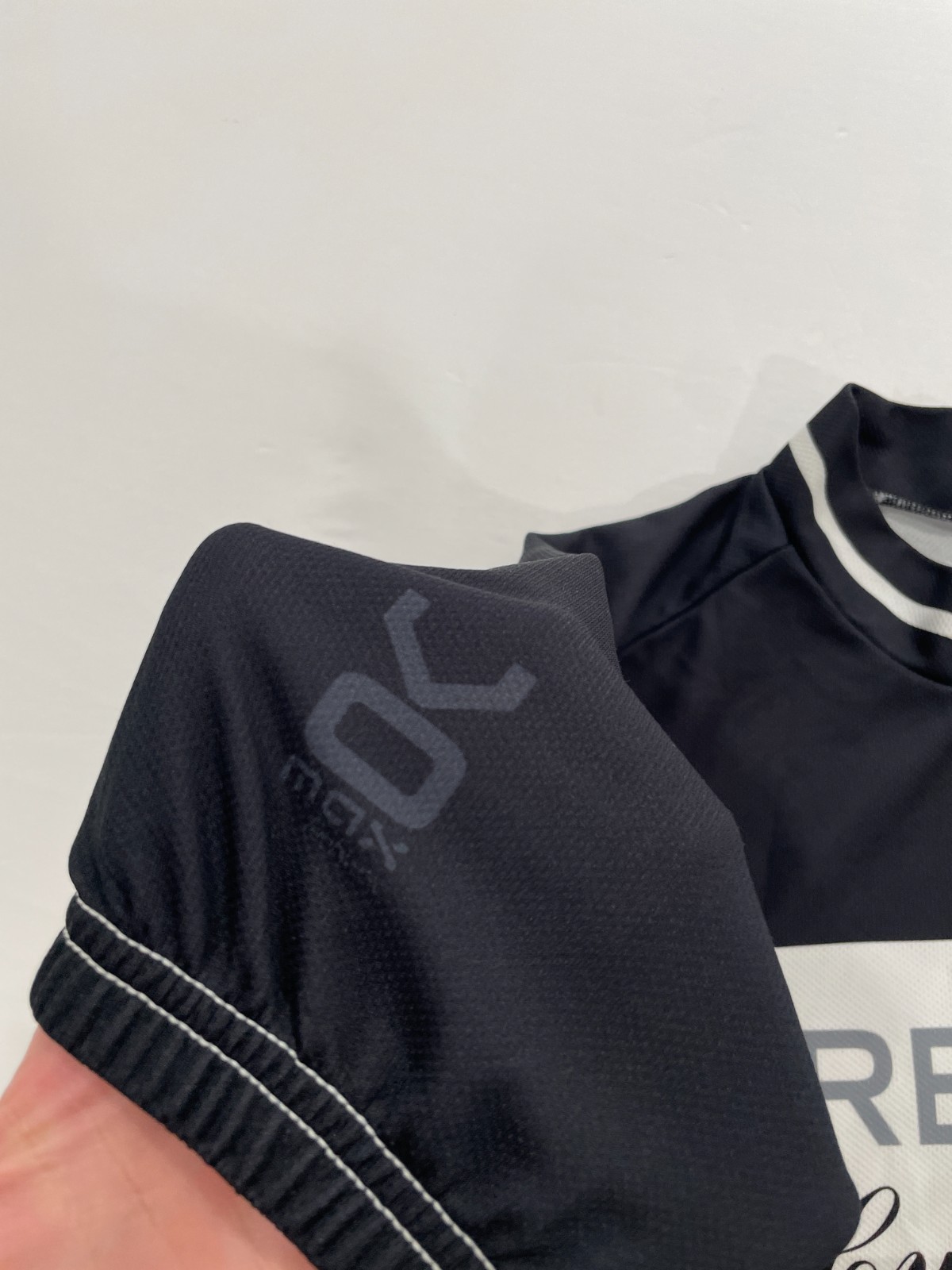 Vail Ski Area Colorado Cycling Jersey Men’s Medium Black VOmax Brand