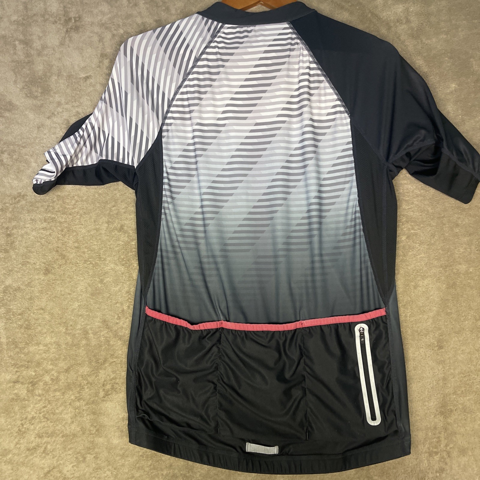 Ultra Performance Bicycle Men’s Sz L Cycling Jersey Striped Black Gray Red