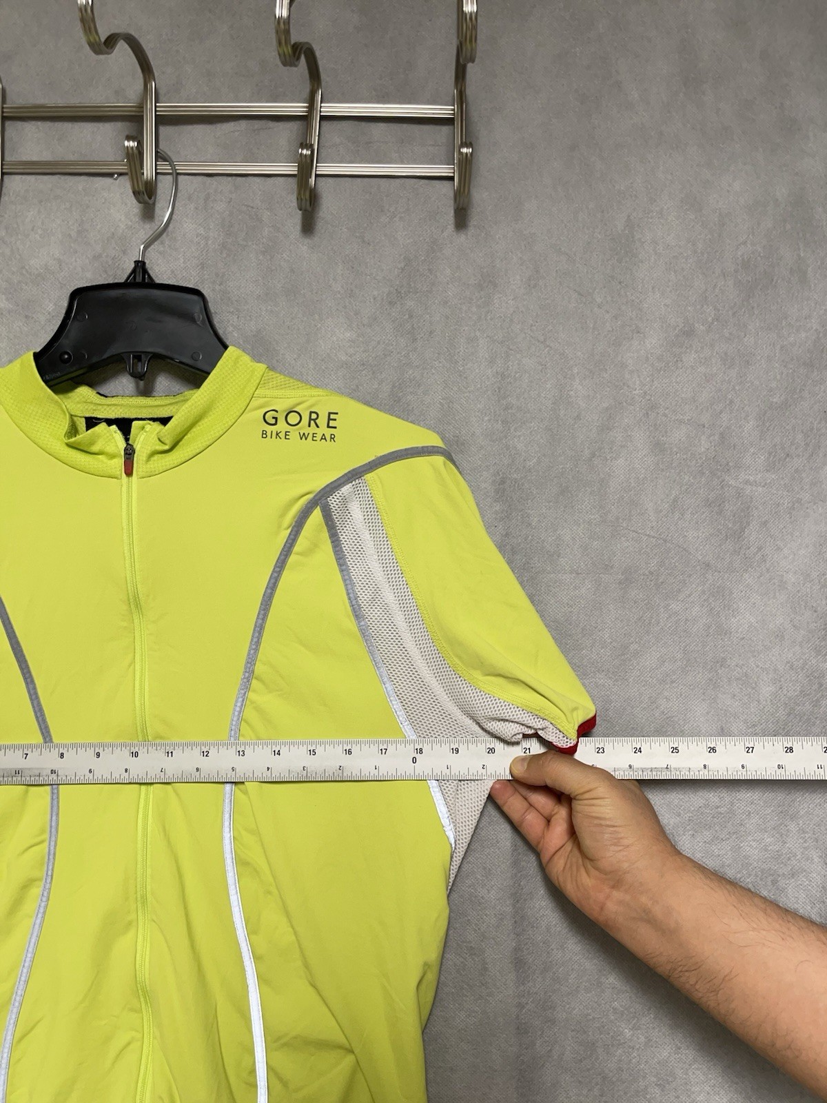 Gore Bike Wear Jacket Men XL Yellow Reflective Active Cycling Trail Lightweight