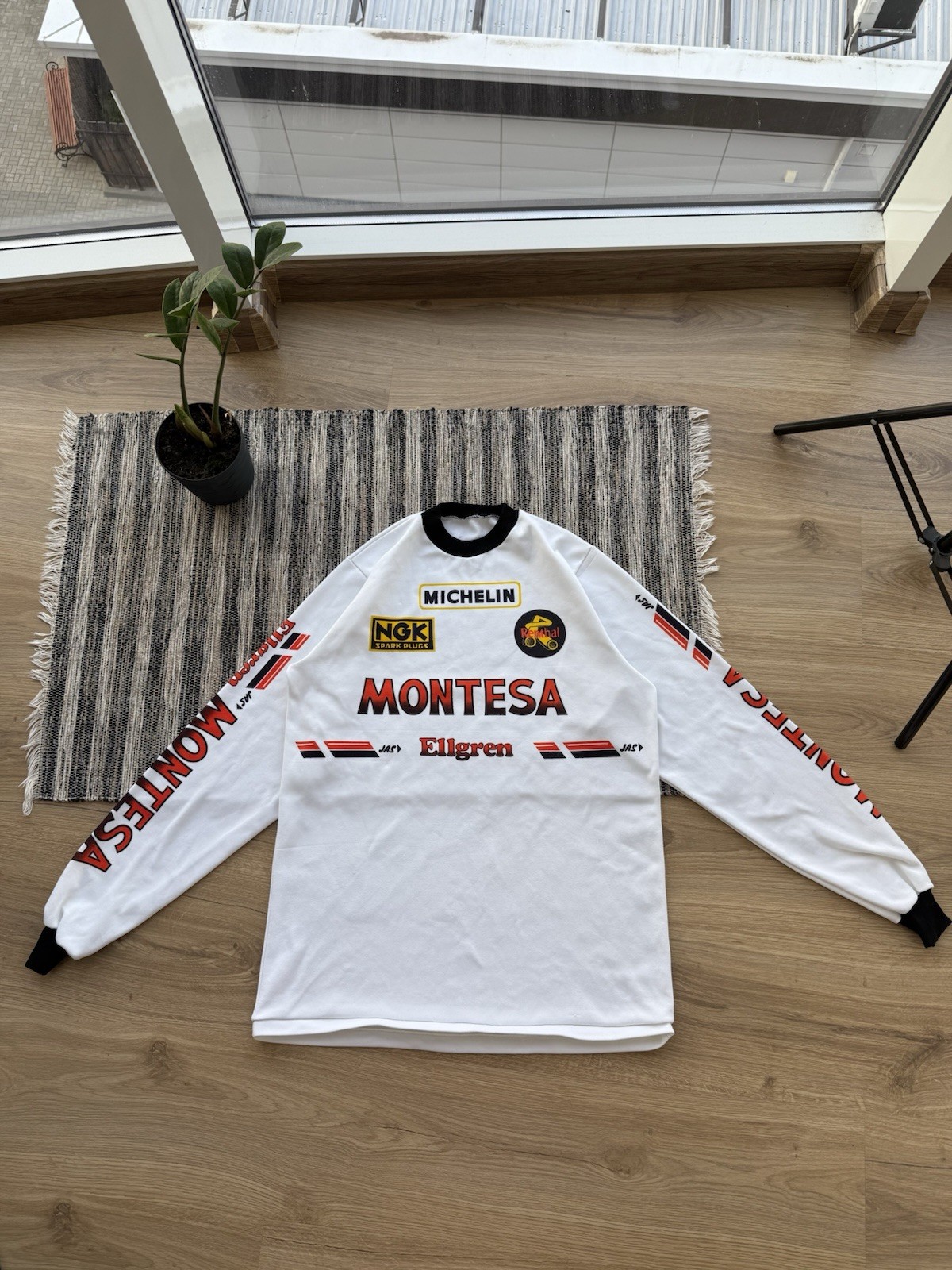 VINTAGE RACING LONG SLEEVE MICHELIN ELLGREN MONTESA RENTHAL 90s RARE Sz M-L