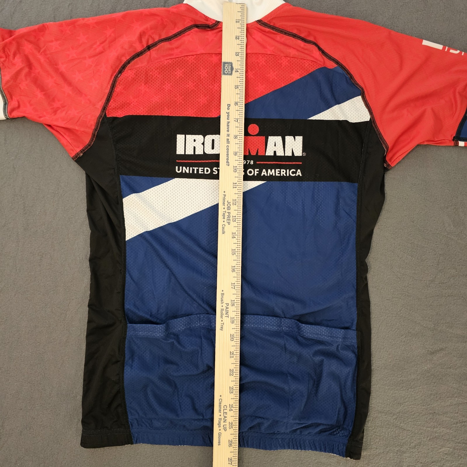 NWOT Zoot Ironman USA Lady’s Zippered Top And Padded Riding Pants Jersey Outfit