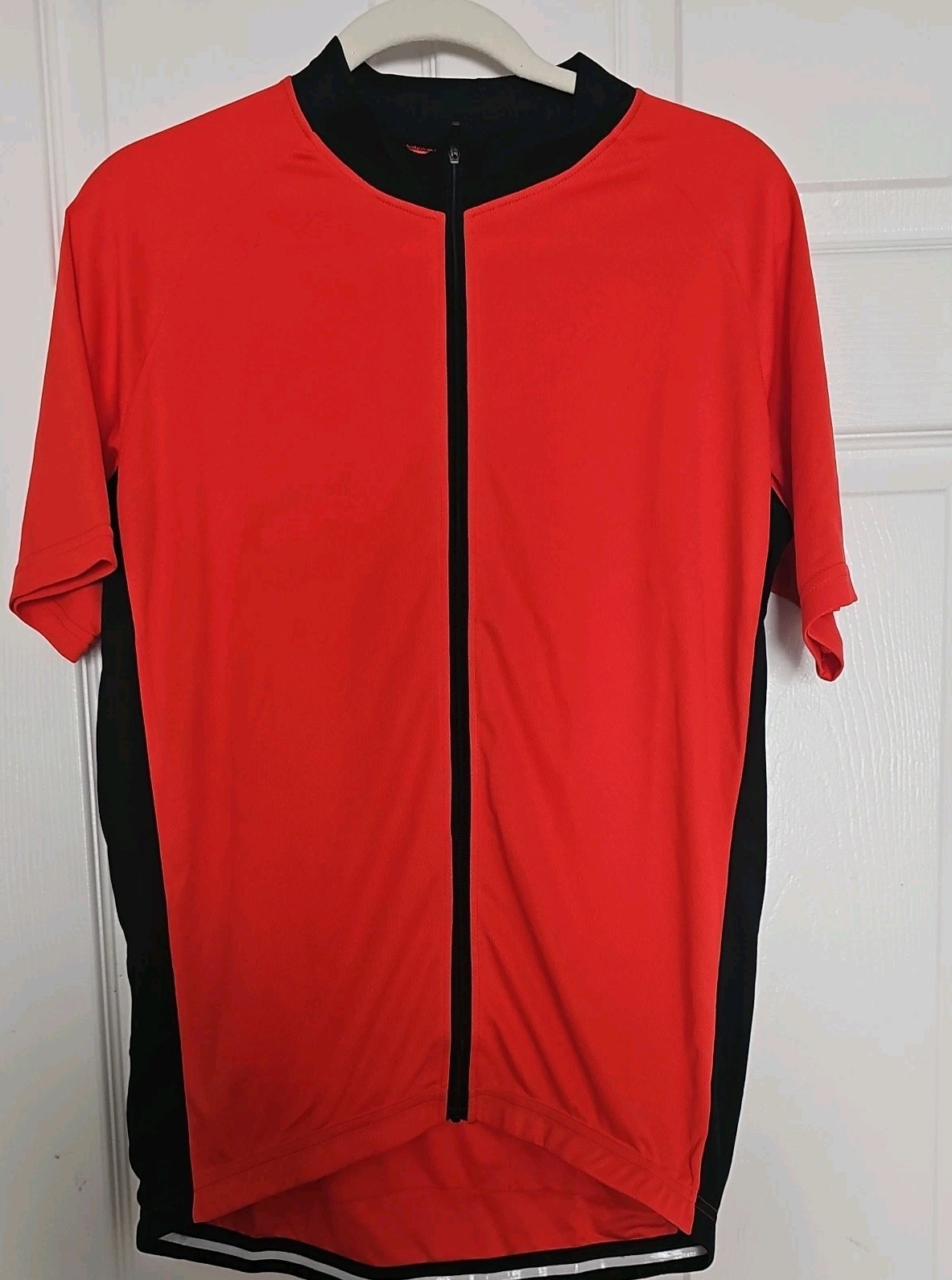 Cycling Jersey Men’s Red And Black full Zip Pocket zip back Size L