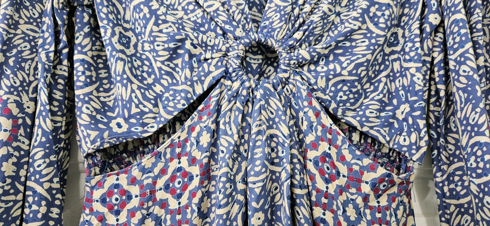 ANGIE Women’s Long Sleeve, Blue Multi, Cut-Outs Casual Dress Medium NWT (74)