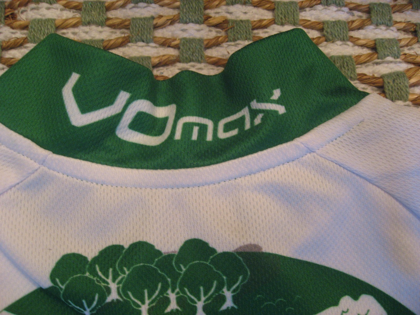 VOmax Women’s Full Zip Short Sleeve Cycling Jersey w/Back Pockets Size Medium
