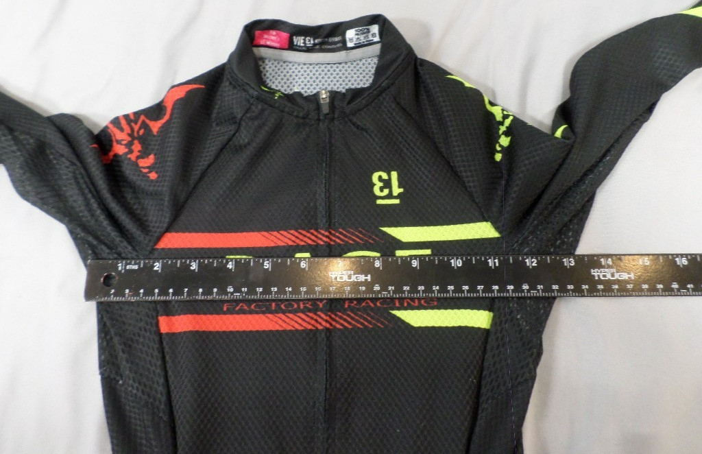 DESIGNER RAGE FACTORY CYCLING PADDED BLACK RED & YELLOW SUIT SIZE X-SMALL
