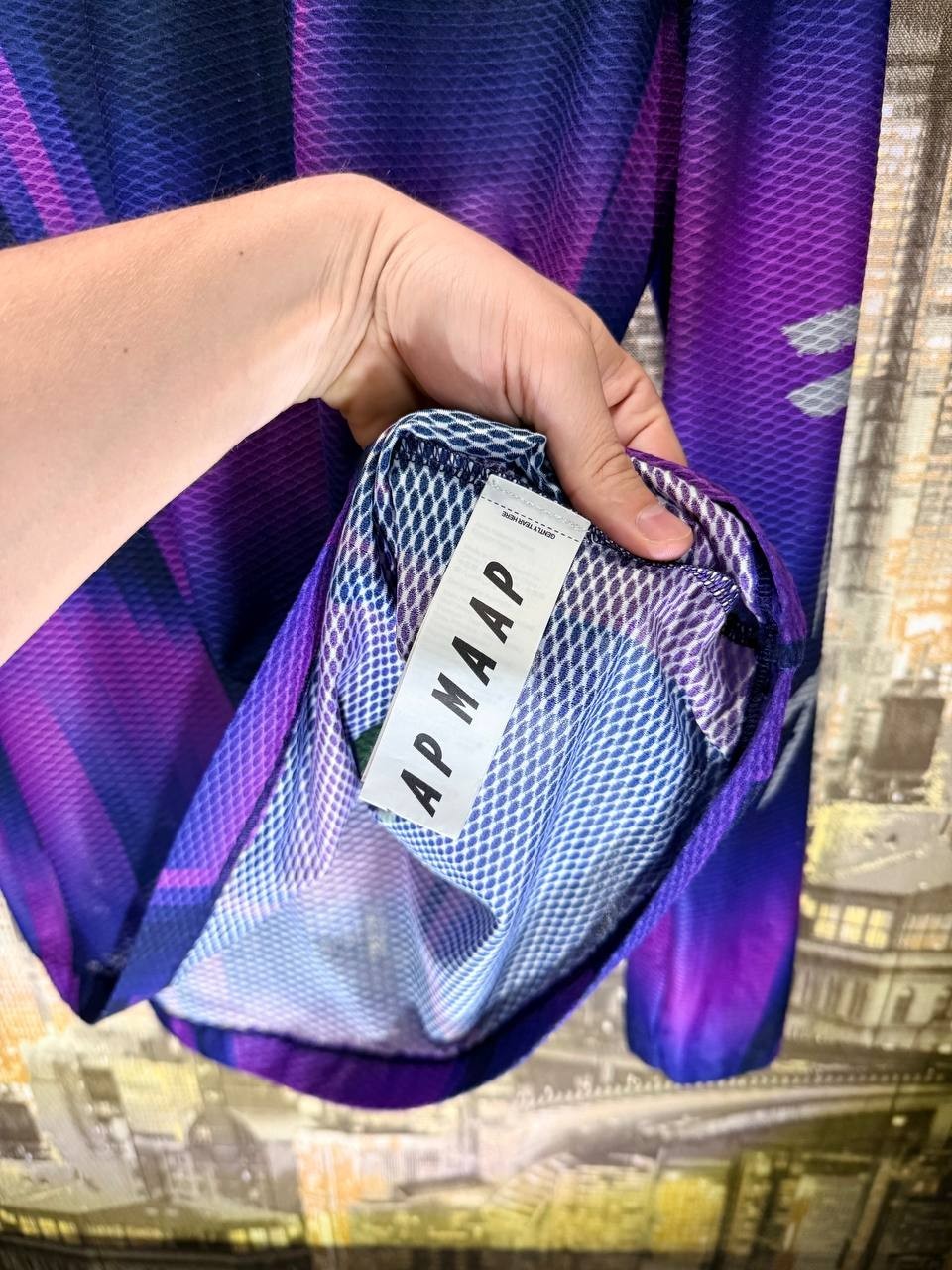 MAAP x Team Jayco AlUla jersey men’s CYCLING Size Medium Aurora Purple