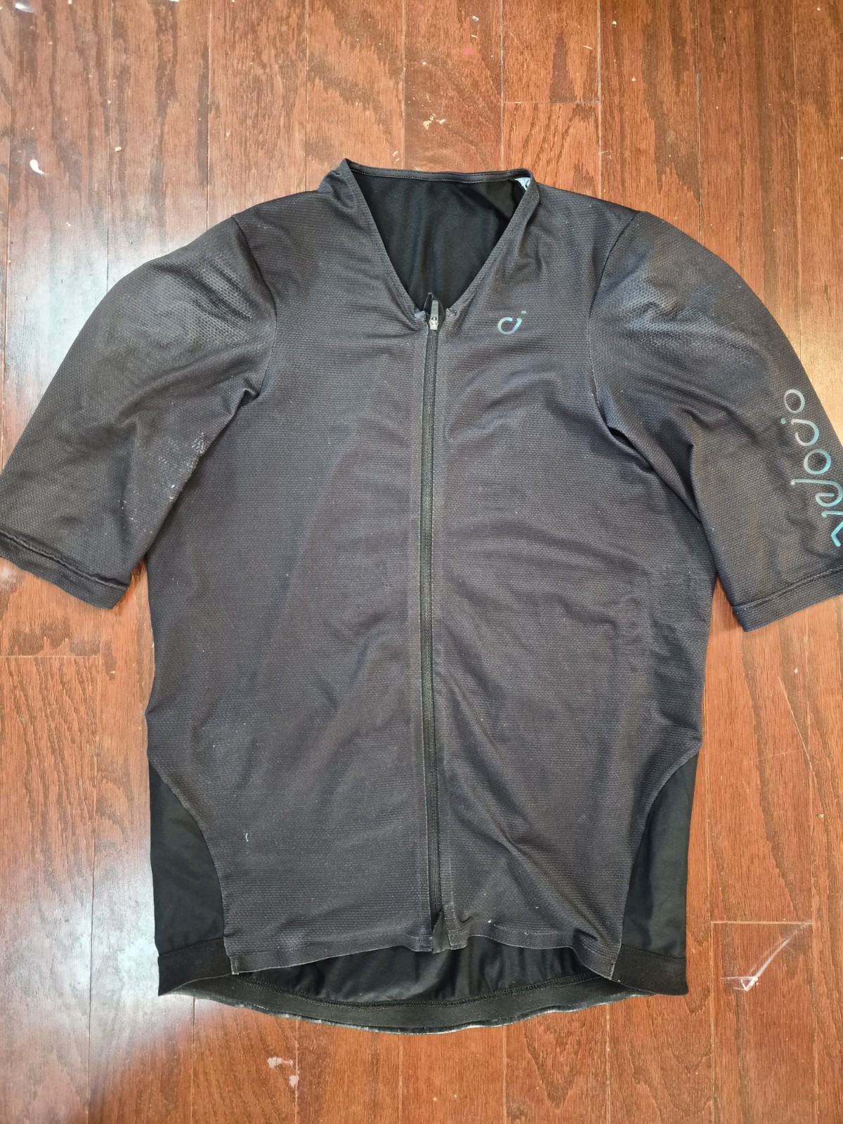 Velocio Concept Jersey – Men’s Medium – Black