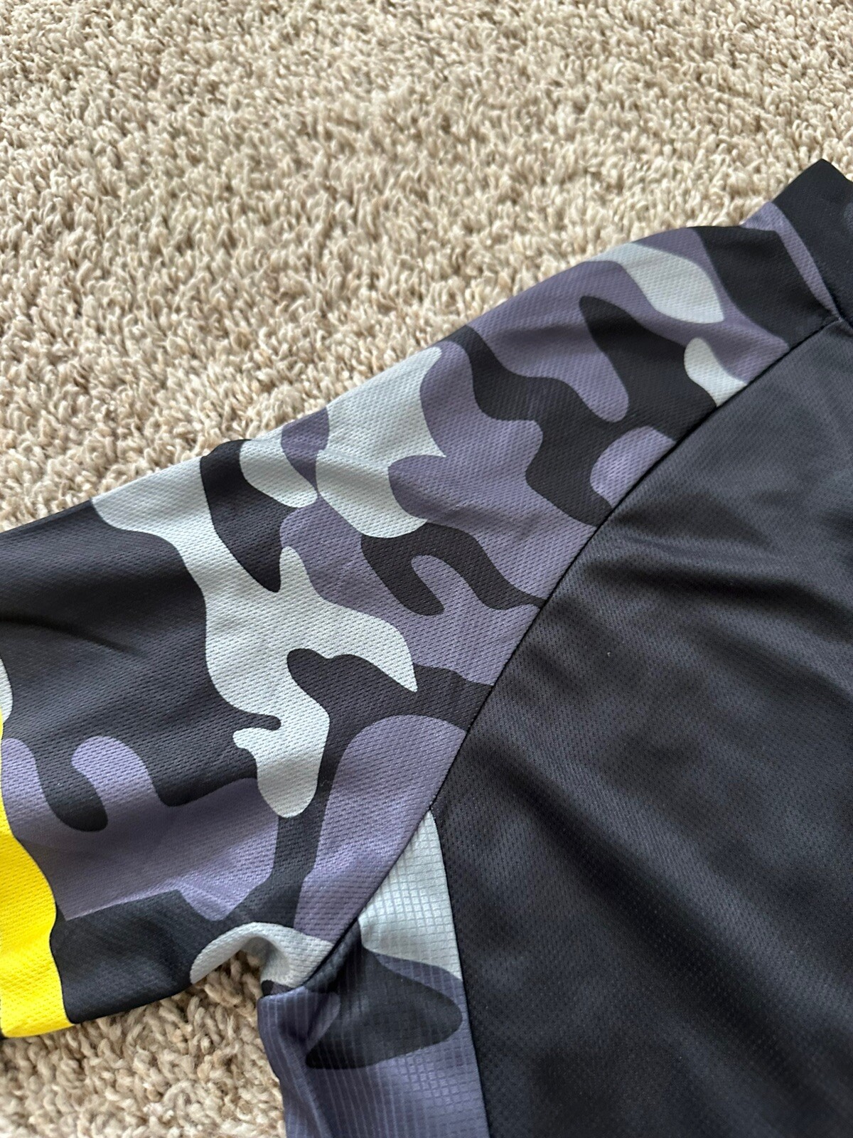 Nine Bull Bicycle Cycling Men Long Sleeve Camo Back Pockets Shirt Size XL Zip