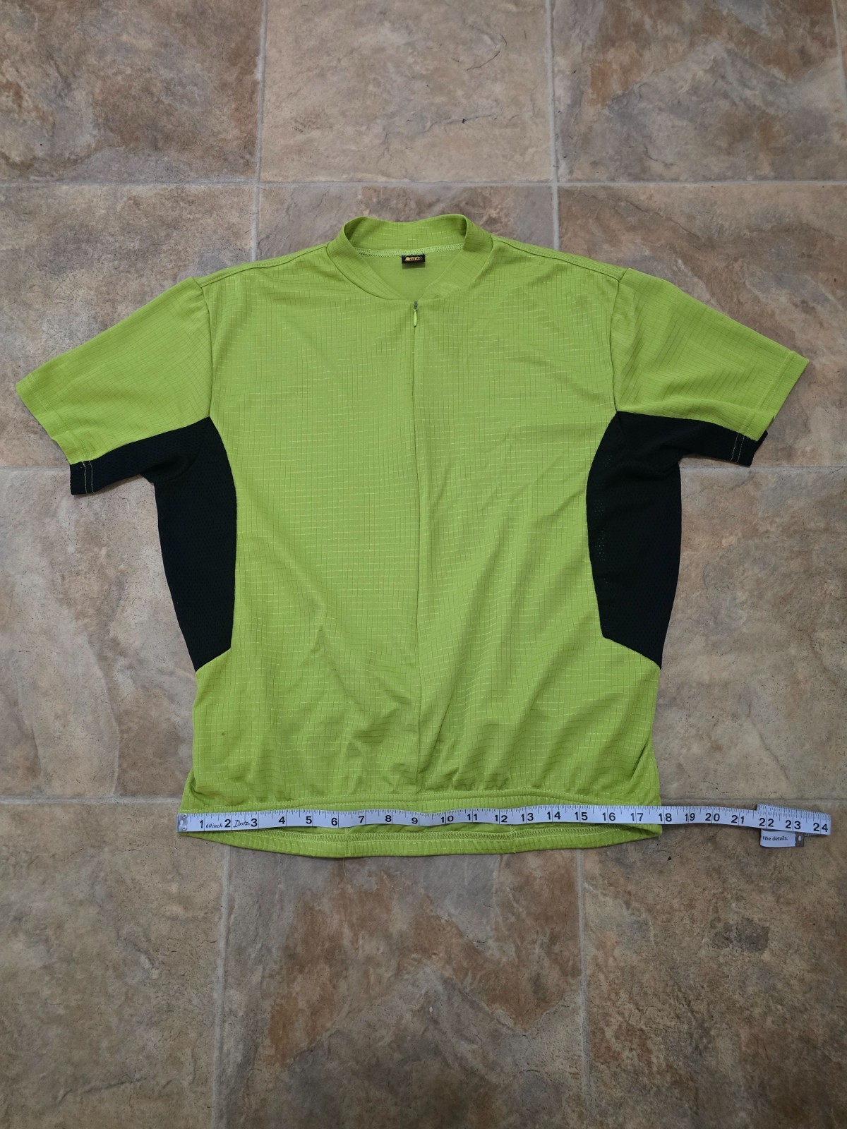 REI Vintage Men’s Cycling Jersey XL Green Black Jersey 3/4 Zip 3 Biking Pockets