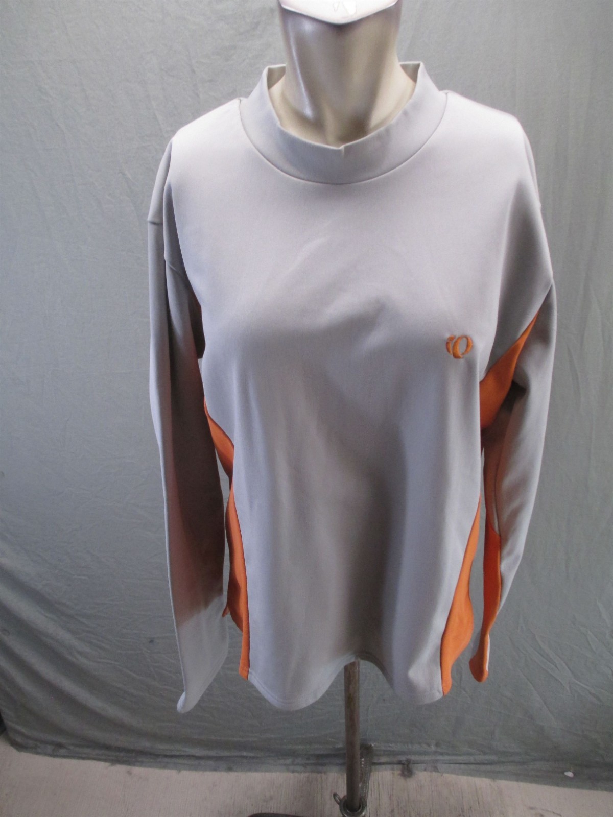 Pearl Izumi Size M Men Gray Cycling Stretch Long Sleeve Activewear Pull Over 457