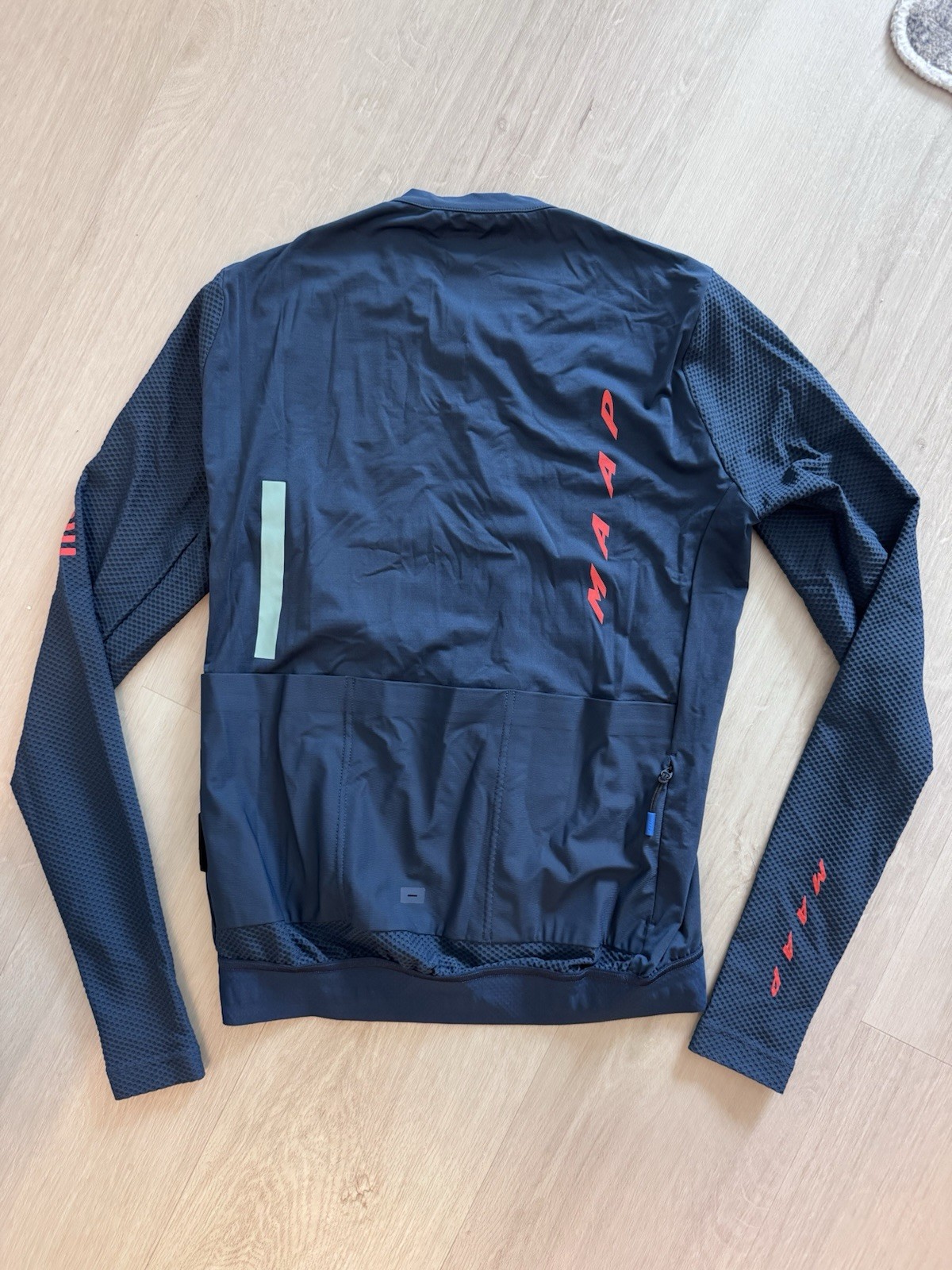 MAAP Evade Pro Base LS Jersey size Small Blue Navy