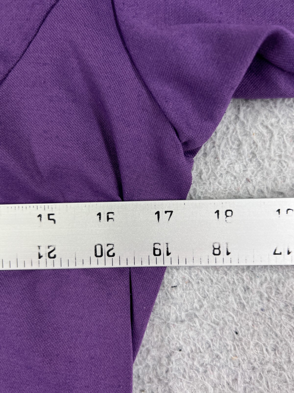 REI Cycling Jersey Womens Medium Purple 1/2 Zip Pockets 100% Polyester Mock Neck