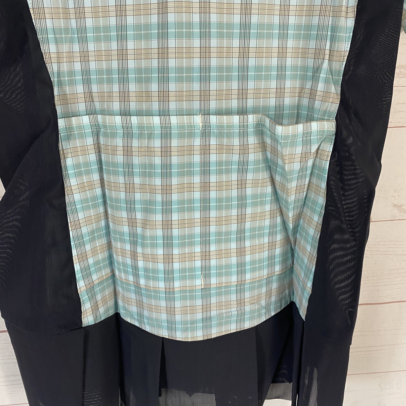 Cogma Womens SuzyQ Cycling Top Sz 8 Green Plaid/Black Snap Front Pleated Hem