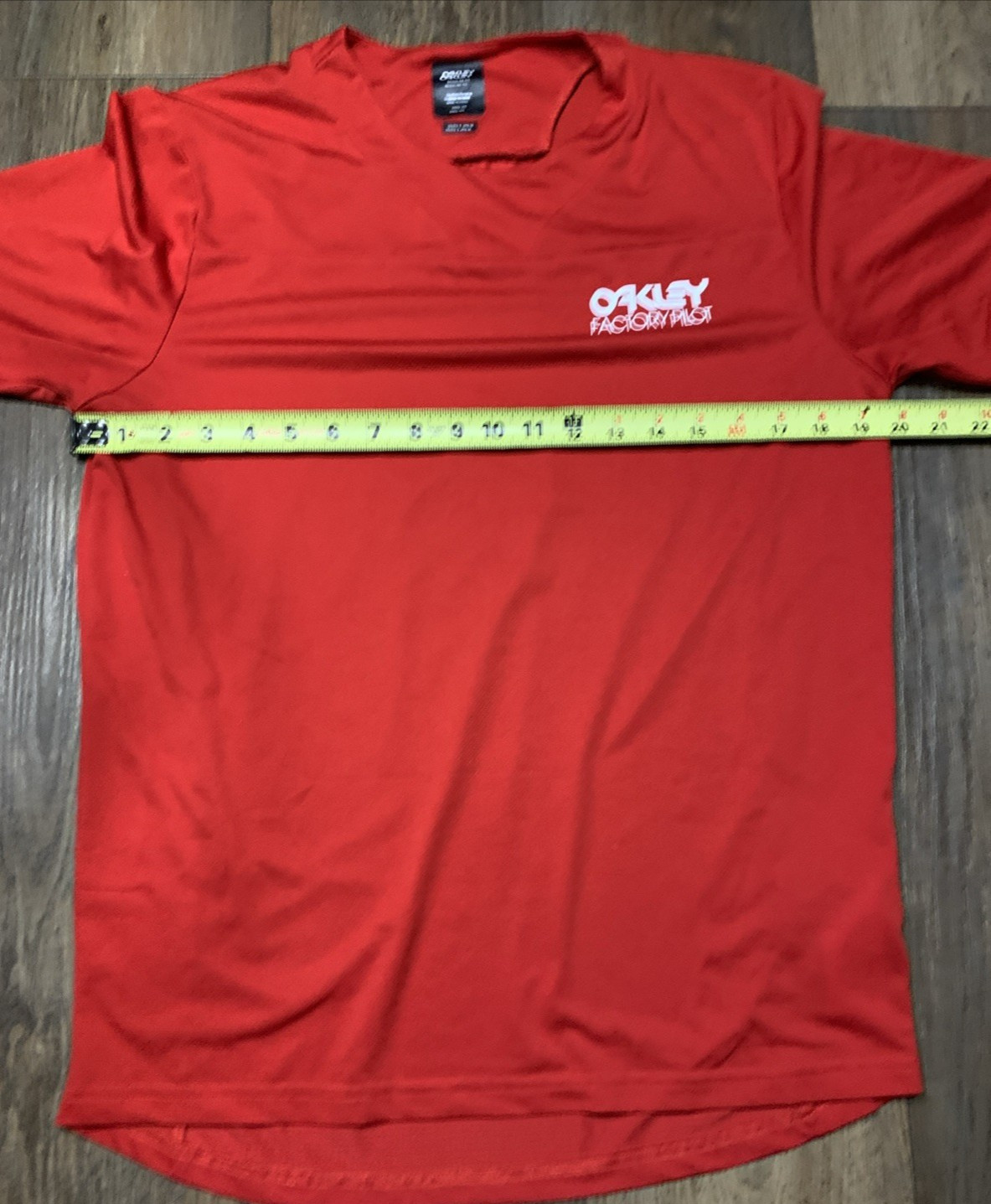 Oakley Factory Pilot Lite MTB Jersey Mens S Red Regular Fit Performance Cycling