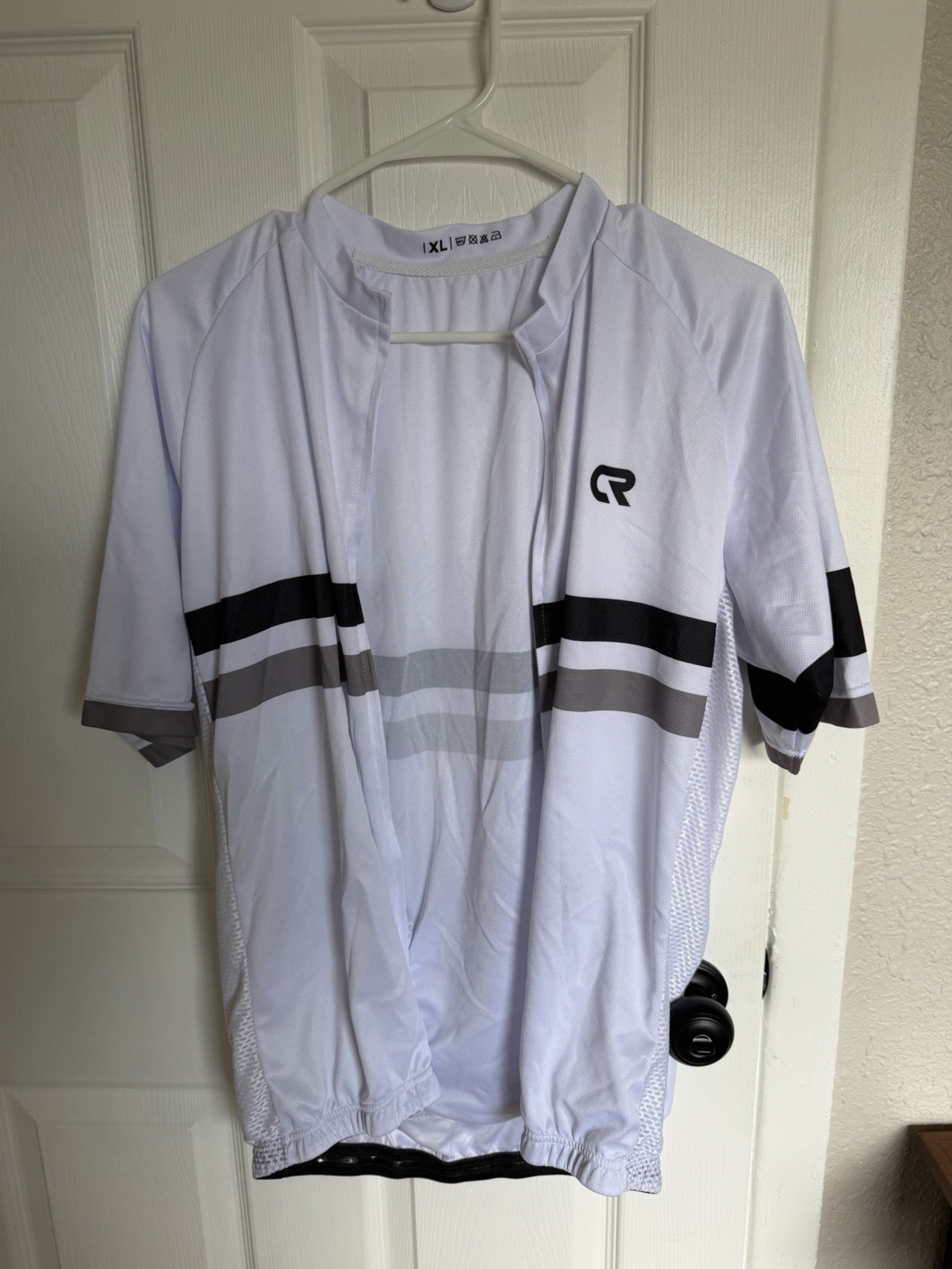 XL Cycling Jersey White Striped Full Zip Short Sleeve Mock Neck Back Pockets