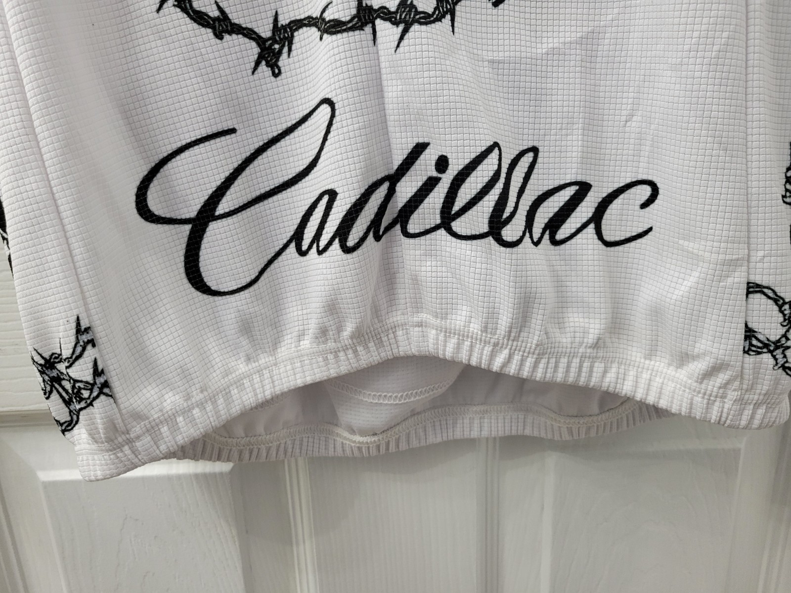 Rock Racing Cycling Mens XL Shirt Cadillac Skull White Black Red EUC