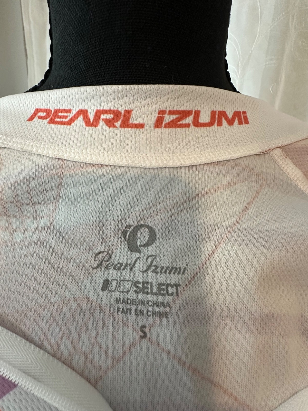 Pearl Izumi Ladies Cycling Jersey – Size Small – BNWT $80