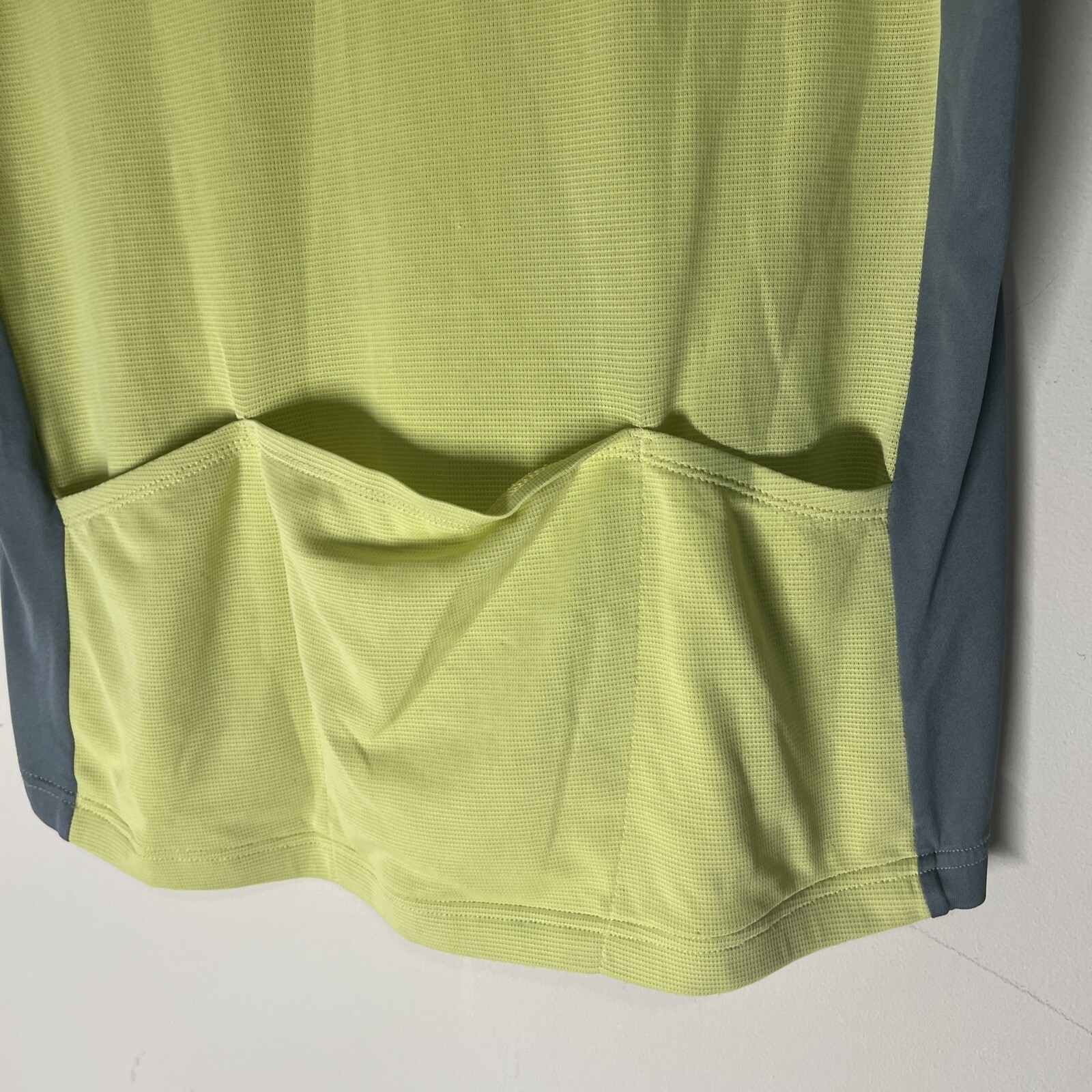 Patagonia Dirt Craft Bike Jersey Men’s Large Short Sleeve Green Shirt Base Layer