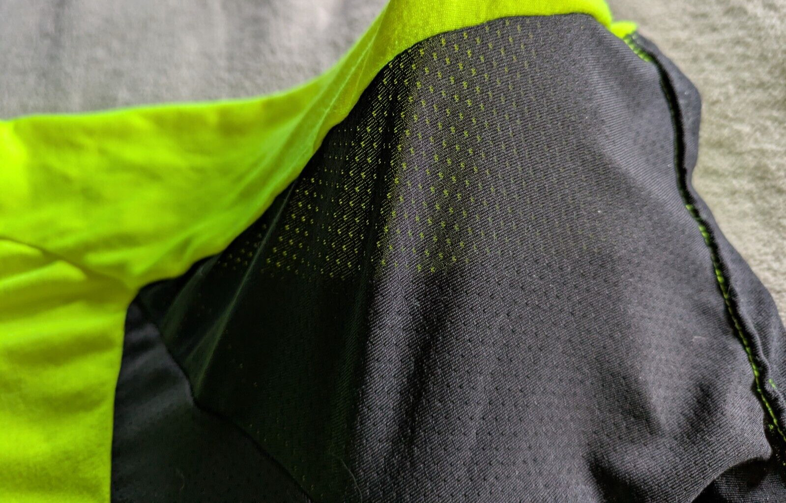 LOUIS GARNEAU LG Cycling Jersey Mens Large L Bicycle Black Neon Yellow