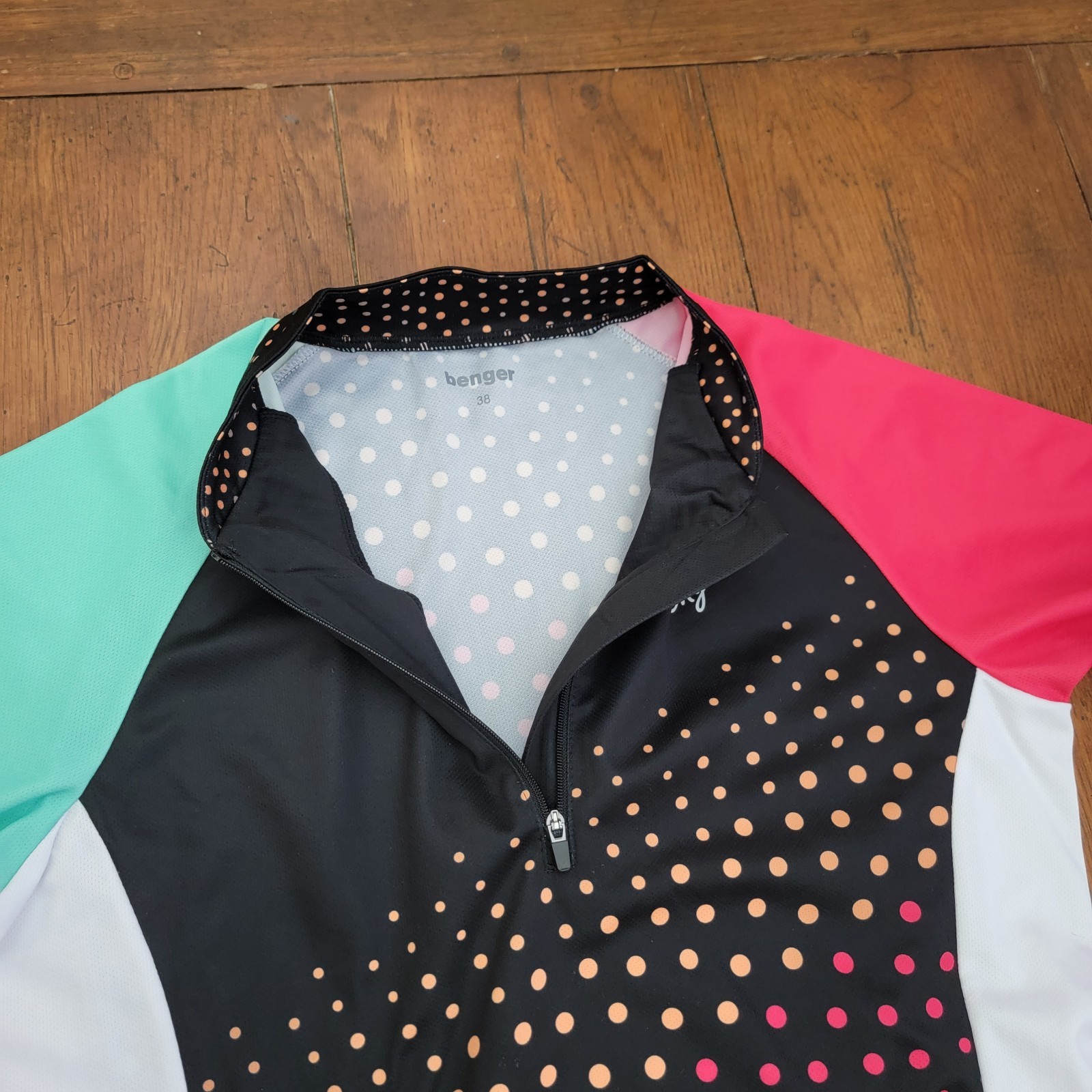 Benger Womens 38 Cycling Jersey 18″ P2P Polka Dots Waist Gripper