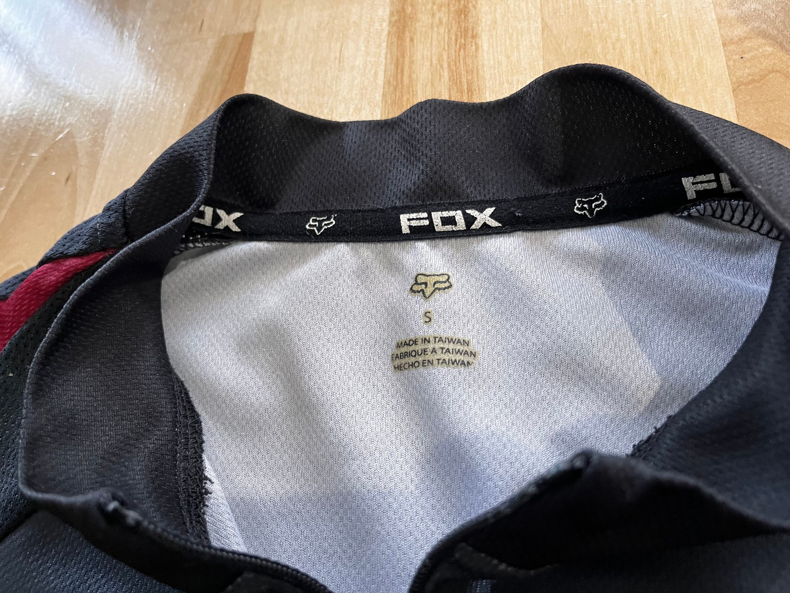Fox Racing Men’s Sz S Gray/Maroon Short Sleeve Full Zip Cycling Jersey