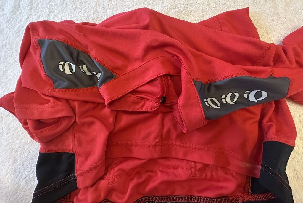 Pearl Izumi Select woman’s red cycling shirt L ¾ front zipper pockets Cambodia