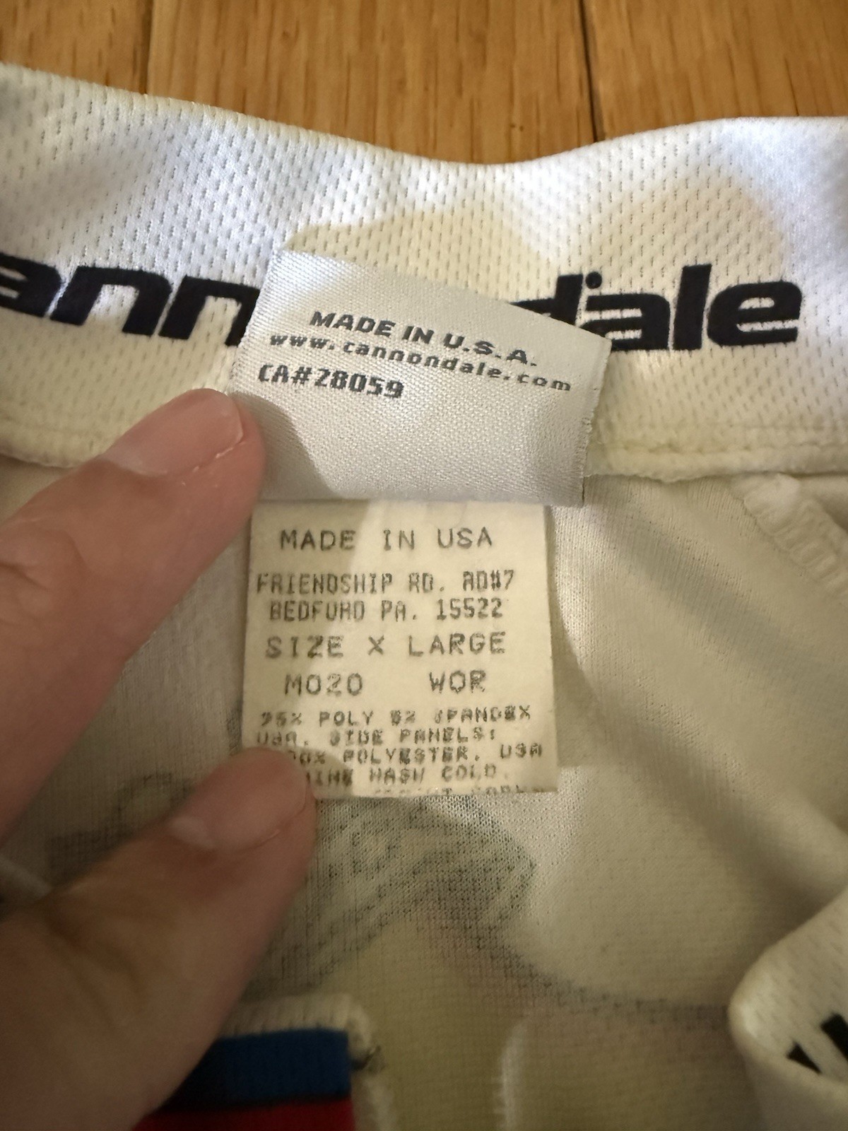 Volvo Cannondale Factory Racing World Champion Rainbow Jersey Size XL USA Made