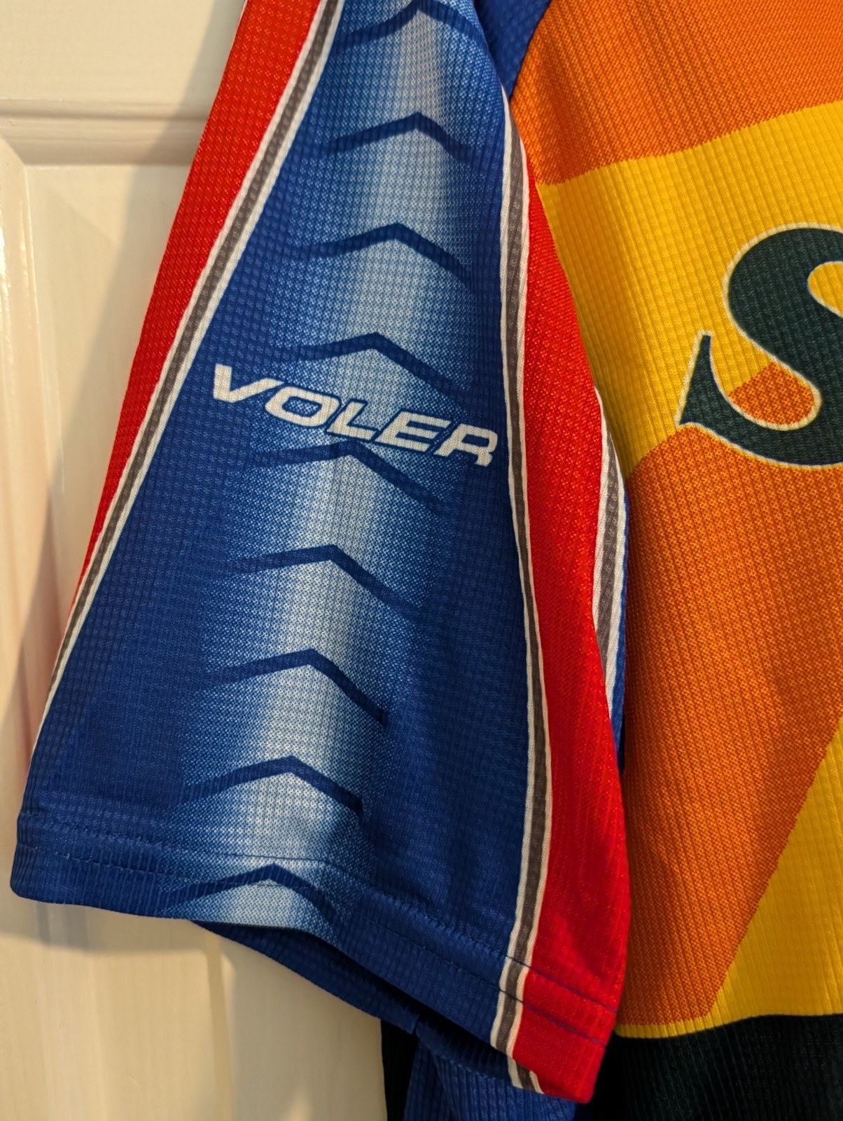 Voler CYCLING SHIRT 2XL..100 Percent Polyester.New With Tag Zip Front
