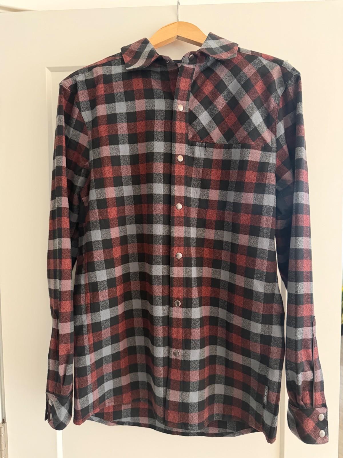 Club Ride Shaka Flannel Shirt, small, never worn, w/ tags