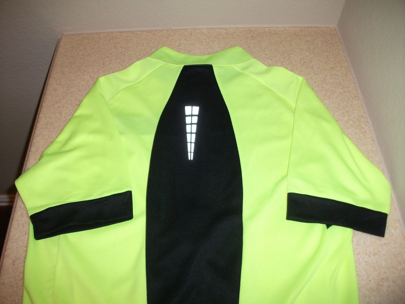 Arsuxeo Men’s Cycling Jersey Hi-Vis Neon Yellow Full Zip Size Medium Zip Pocket
