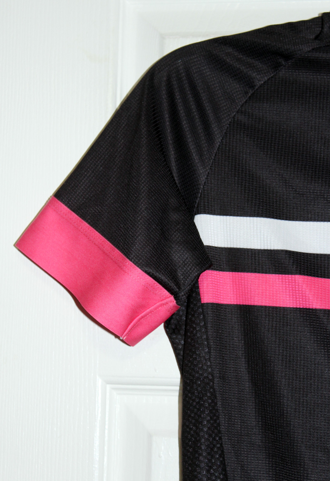 Beroy Womens L Black Pink White Cycling Jersey NWT