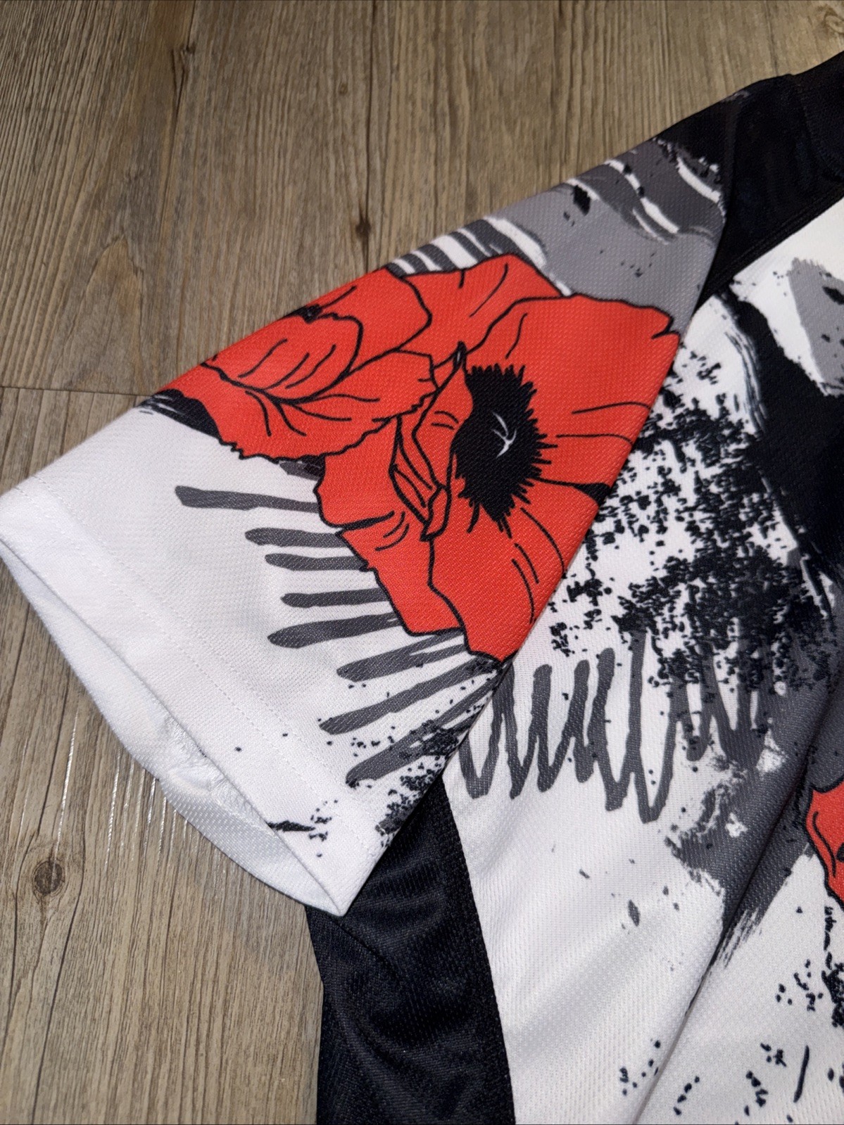 Primal Women’s Cycling Jersey Size XL Bike Shirt Short Sleeves Poppy Floral NWOT