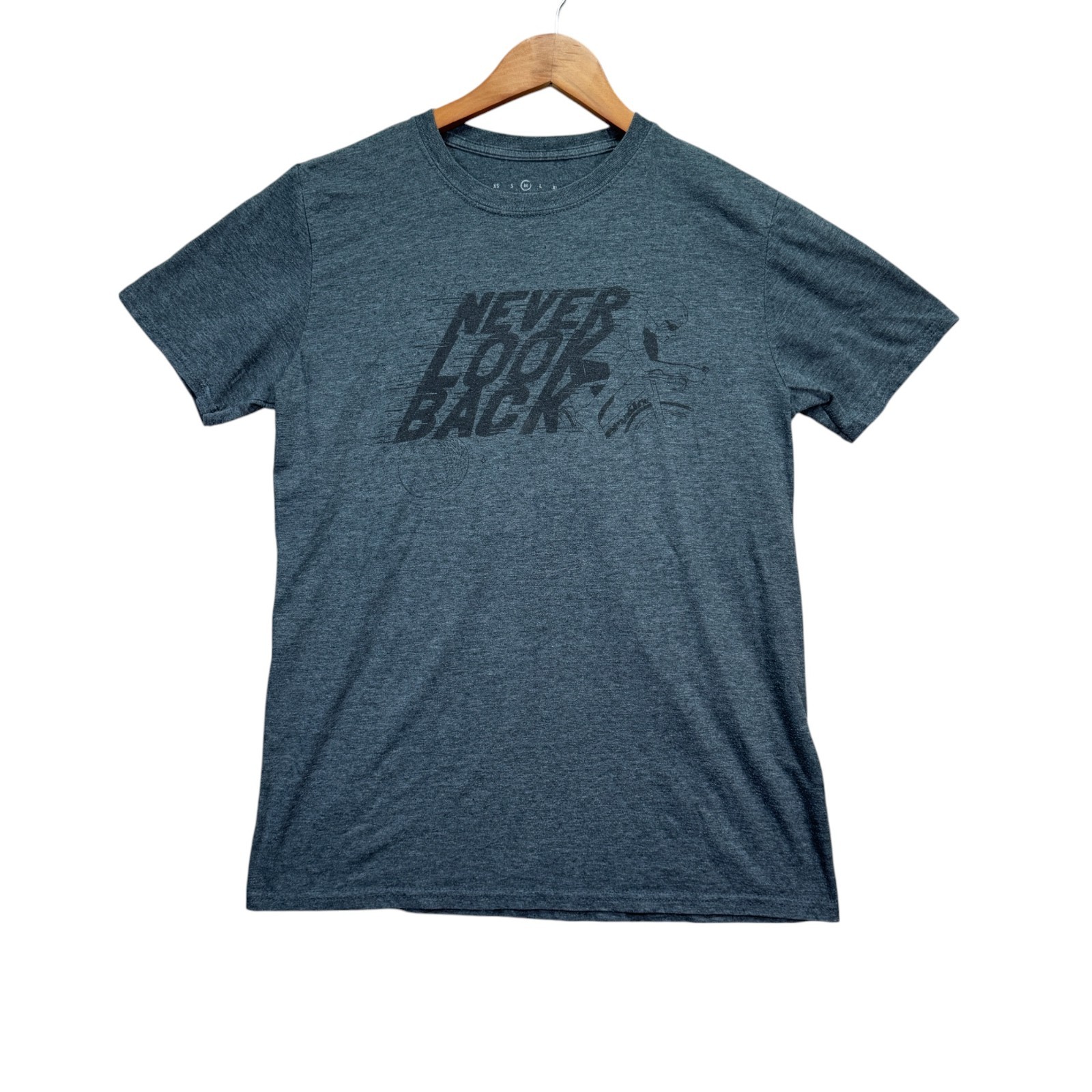 Cervelo Cycling Never Look Back Bike Ride Tour Road Race Tee T-Shirt L