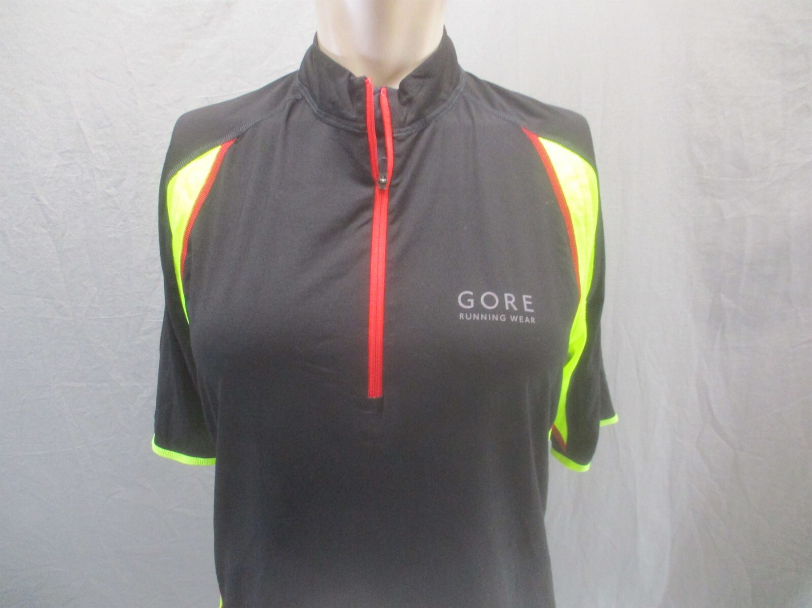 Gore Wear Size M Mens Short Sleeve 1/2 Zip High Neck Athletic Cycling Jersey 451