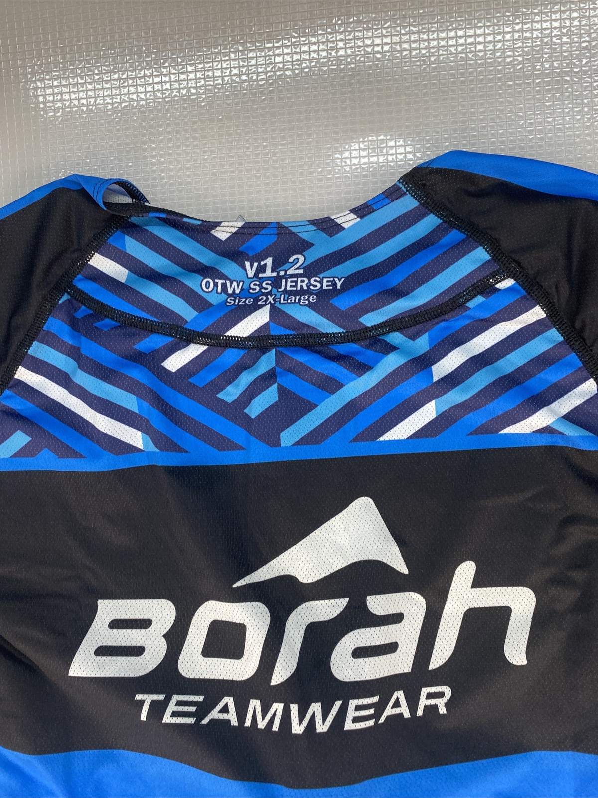Borah Teamwear mens OTW cycling jersey 2XL XXL (8301-38)