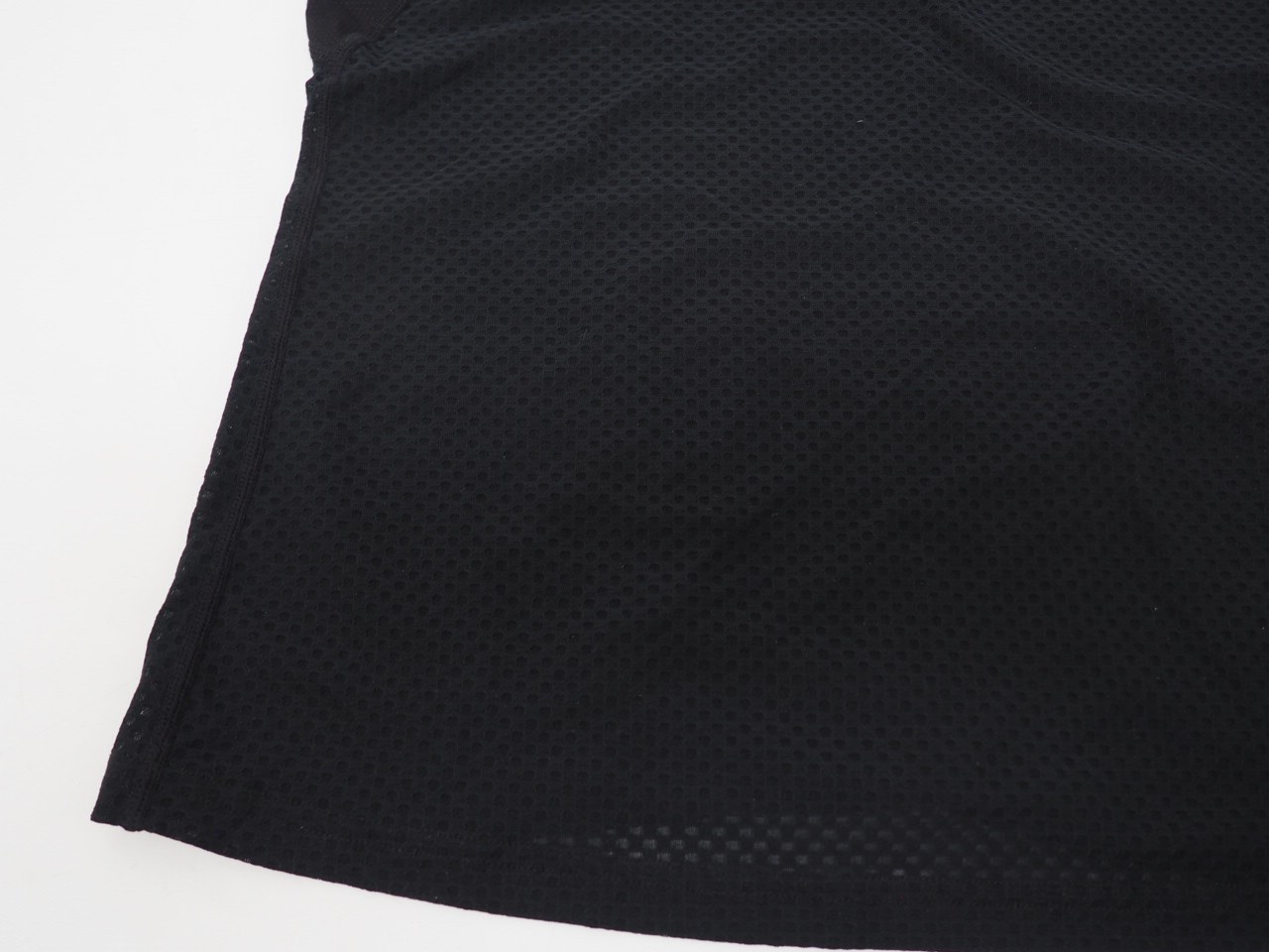 Primal Men’s Etheros Sleeveless Base Layer Size Medium Black