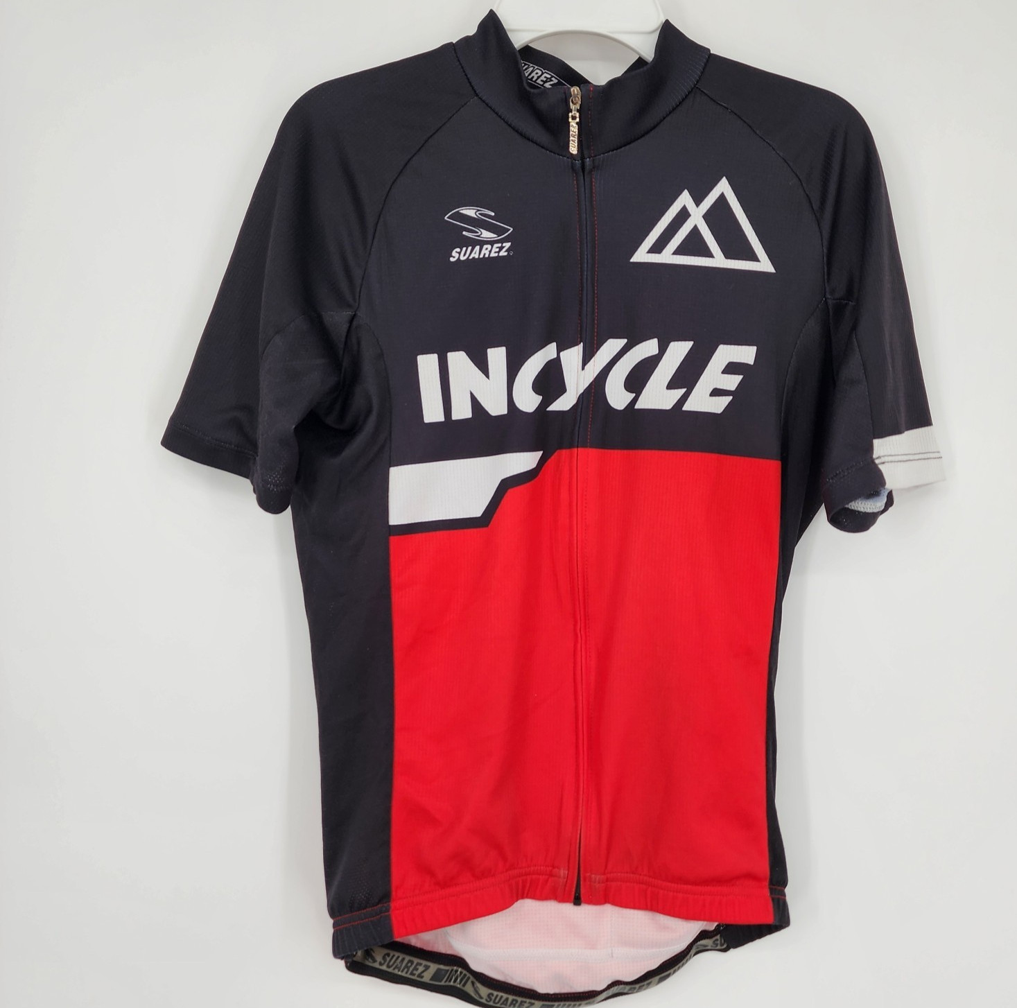 Suarez Incycle Cycling Jersey Men’s Small Black and Red Full Zip EUC