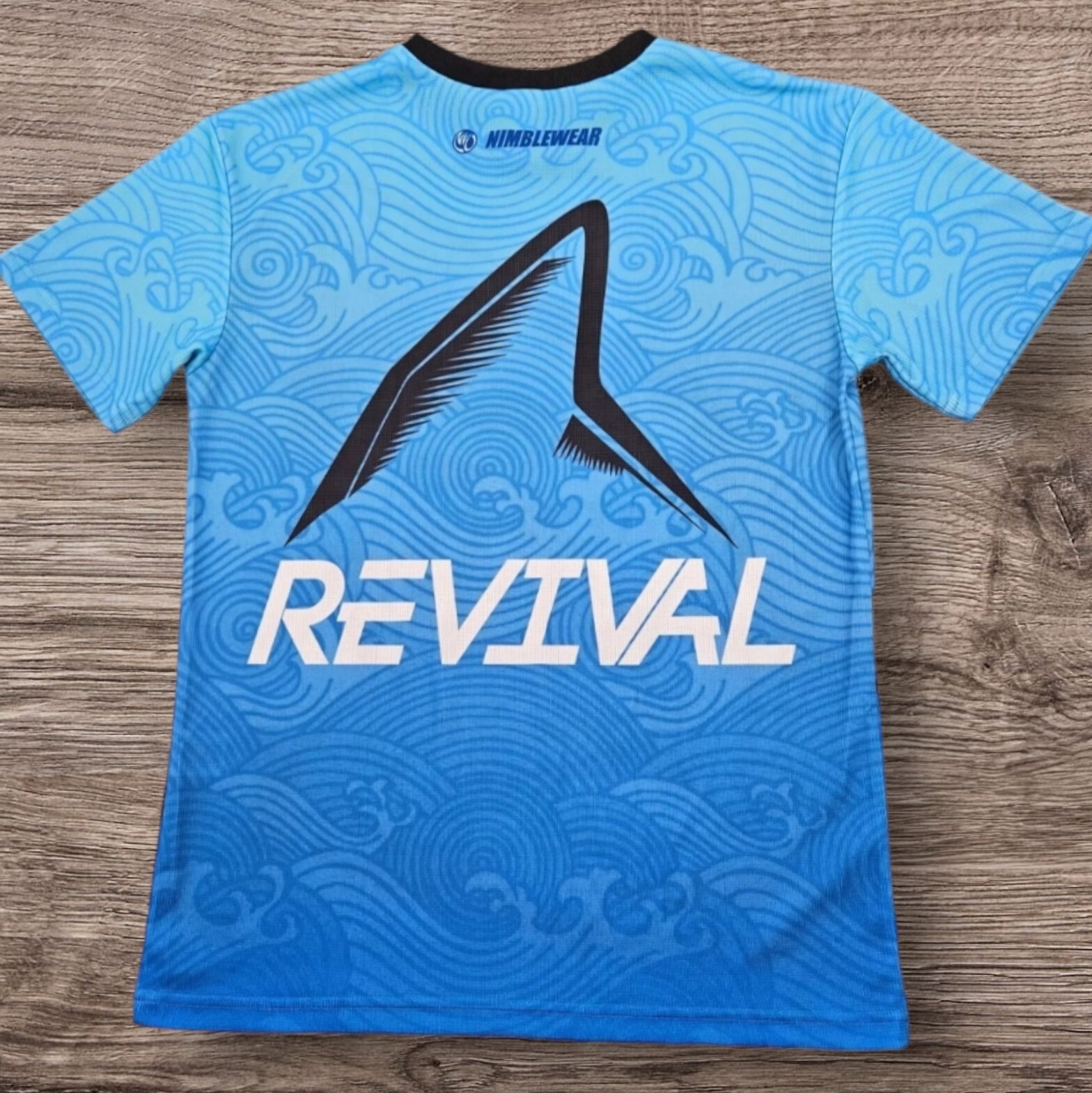 Nimblewear Revival Great White Shark Print Men’s Small Cycling Biking Shirt