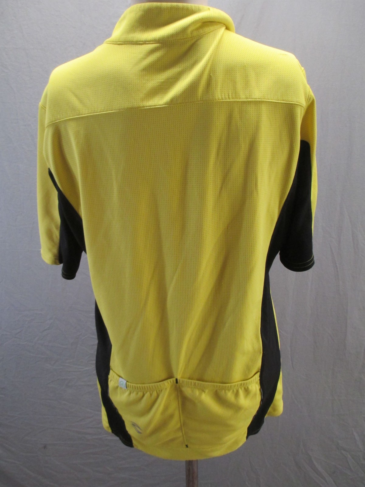 Cannondale Size M Mens Yellow Cycling Compression 1/4 Zip Logo Athletic Top 611